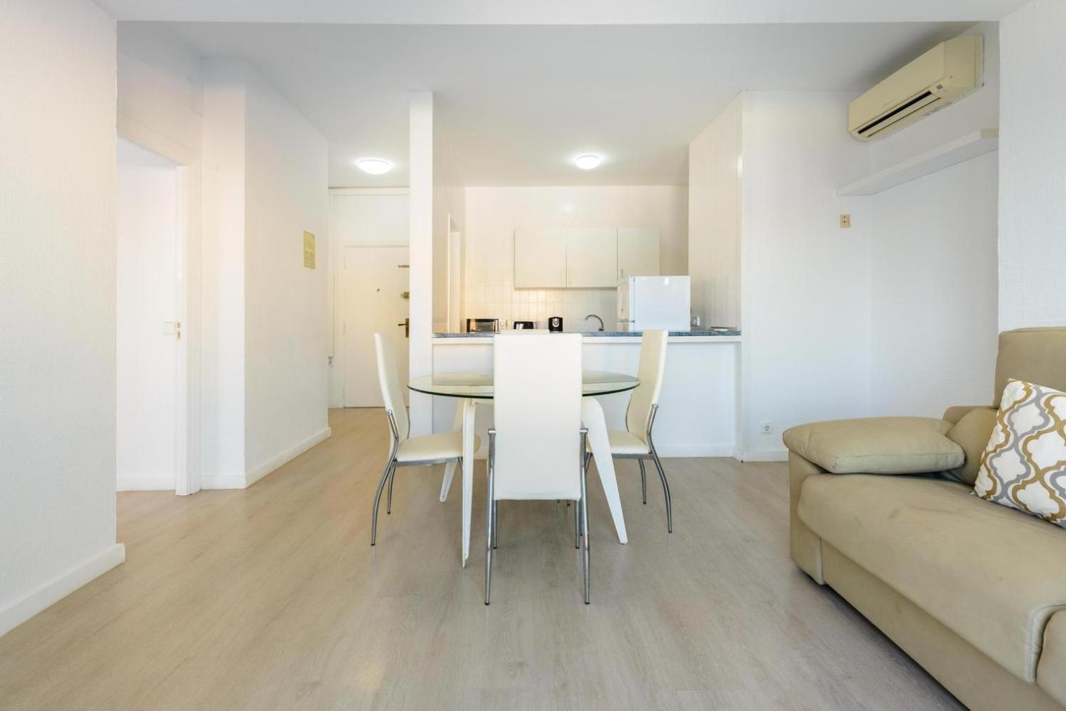 Jacaranda Apartments & Studios Es Cana Cameră foto