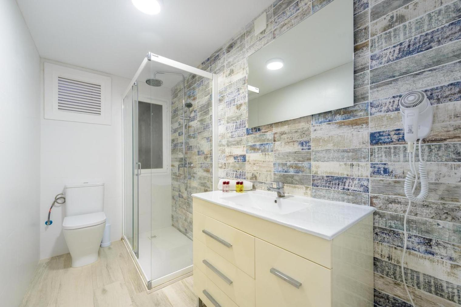 Jacaranda Apartments & Studios Es Cana Cameră foto