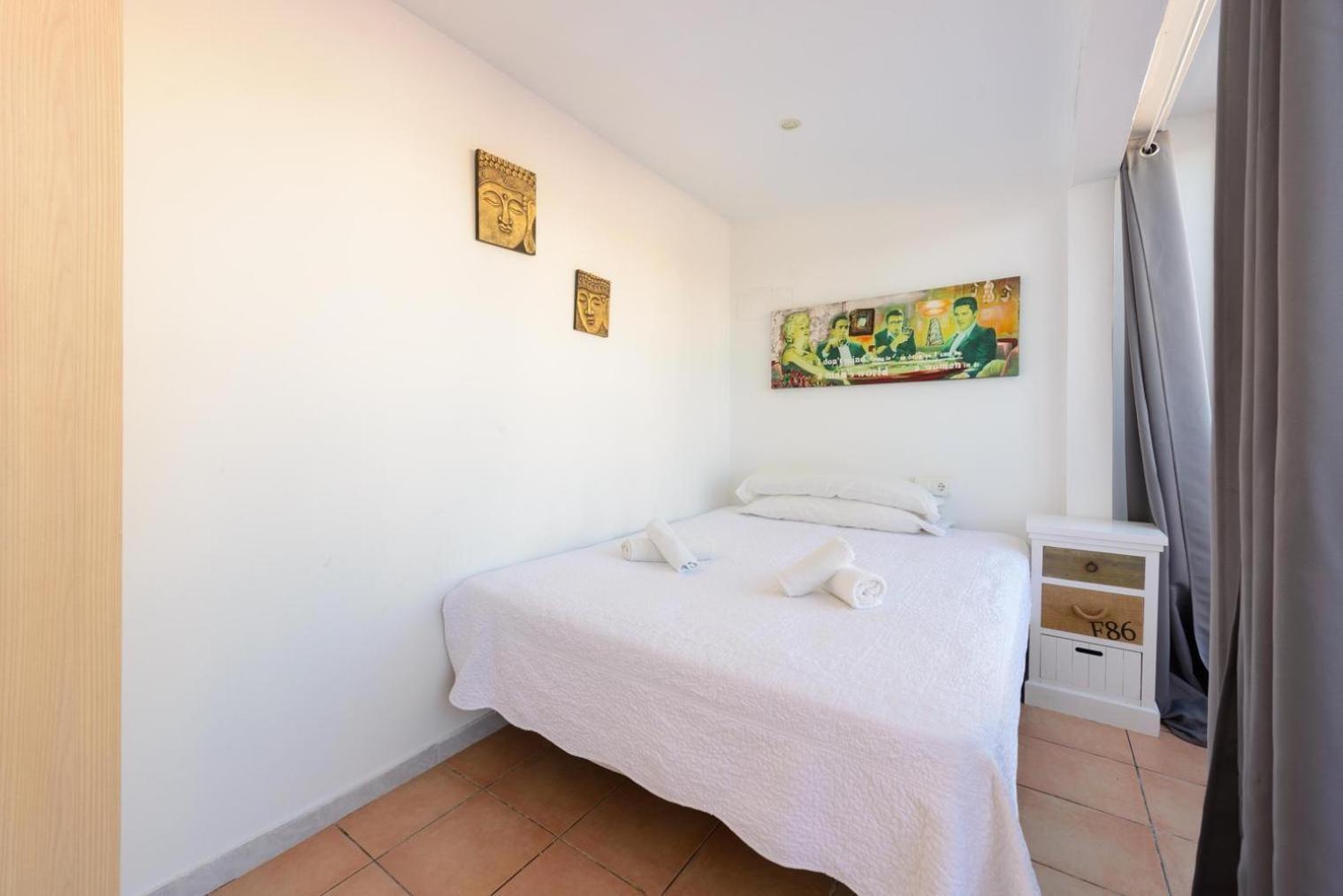 Jacaranda Apartments & Studios Es Cana Cameră foto